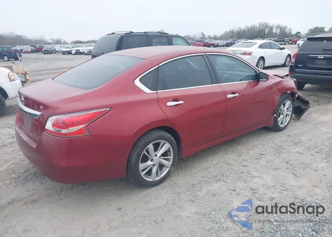 2015 Nissan Altima 2.5 S z USA, uszkodzony, nr VIN 1N4AL3AP8FC466782